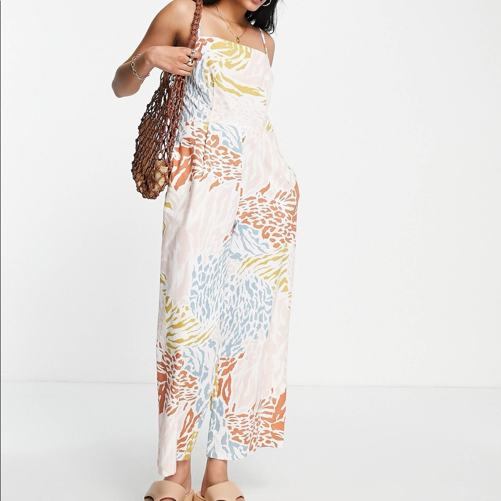 ASOS DESIGN button open back minimalist jumpsuit in marble print, size US 14